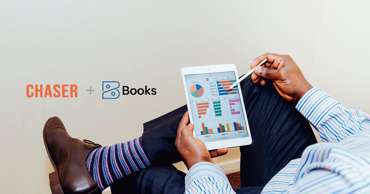 man looking at accounts receivables data on ipad with chaser and zoho books software